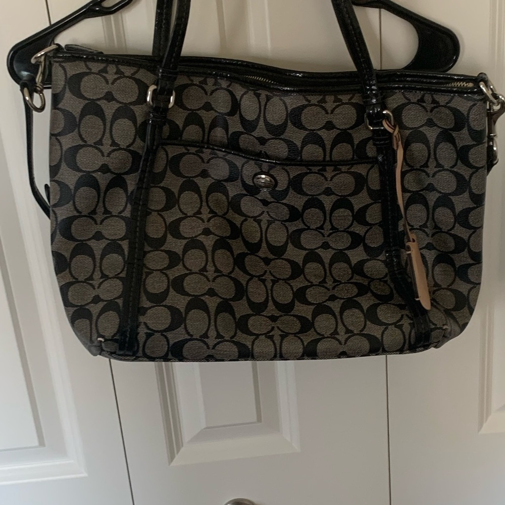 Coach Tote Crossbody!👜